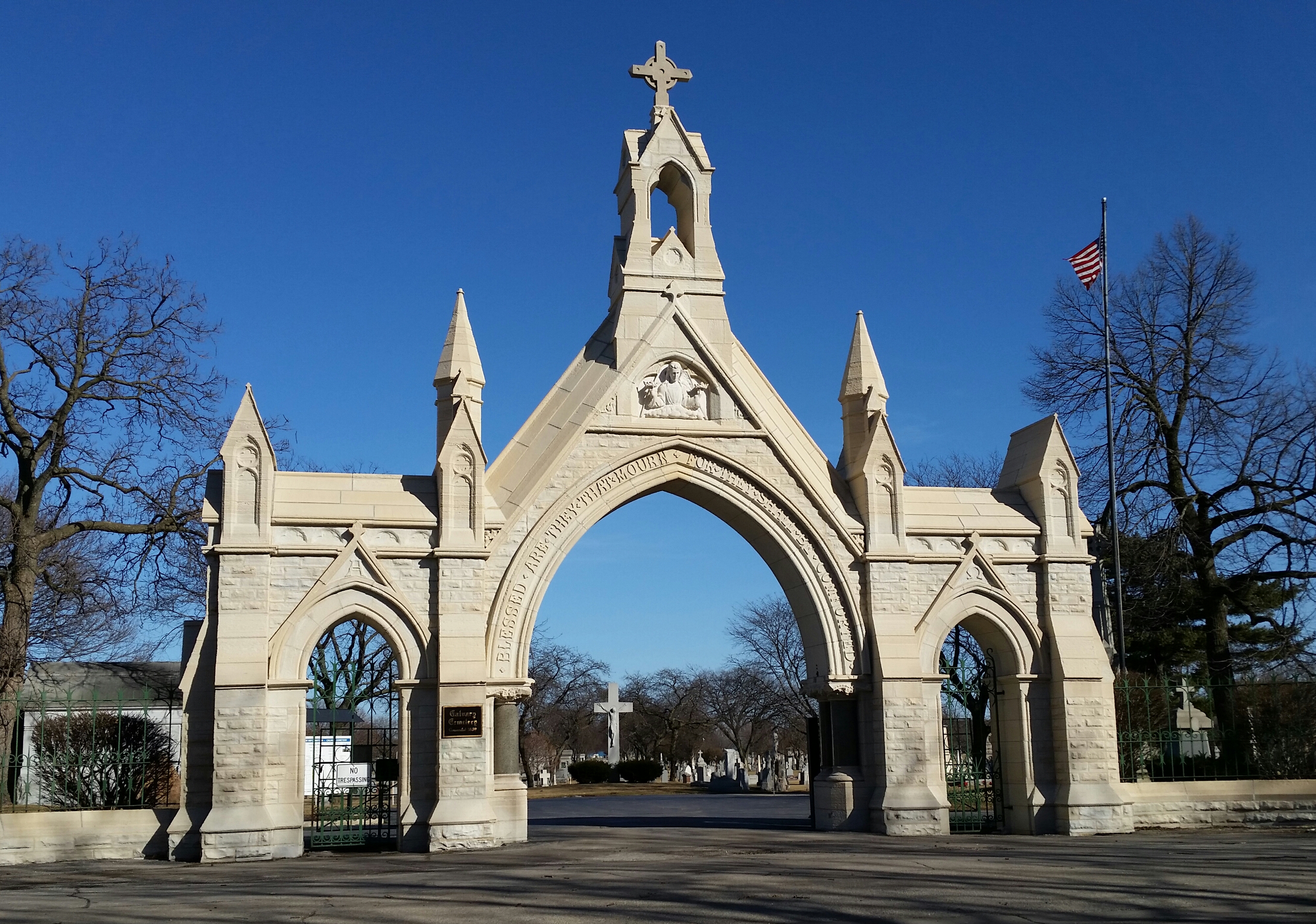 Calvary Catholic Cemetery
